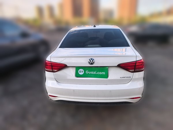 Volkswagen Lavida 2019, 111300 км, за 7673 USD