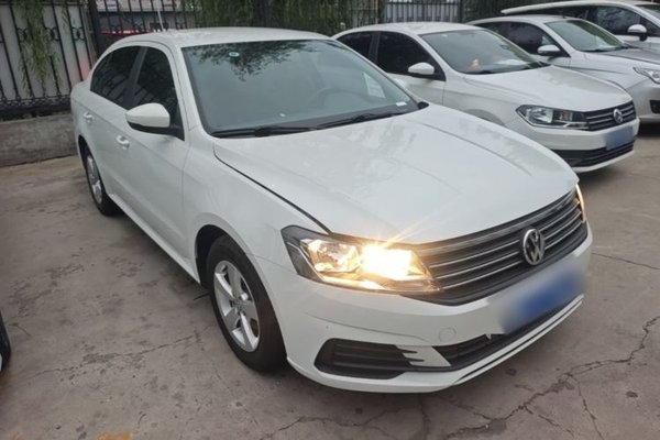 Volkswagen Lavida 2019, 118500 км, за 8996 USD