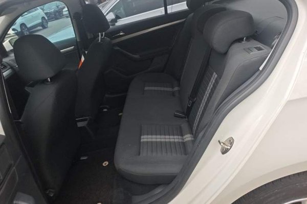 Volkswagen Lavida 2019, 118500 км, за 8996 USD - фото 20