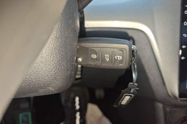 Volkswagen Lavida 2019, 118500 км, за 8996 USD - фото 23