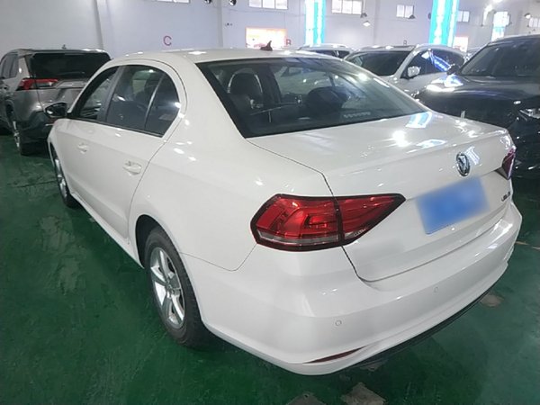Volkswagen Lavida 2019, 122800 км, за 8128 USD