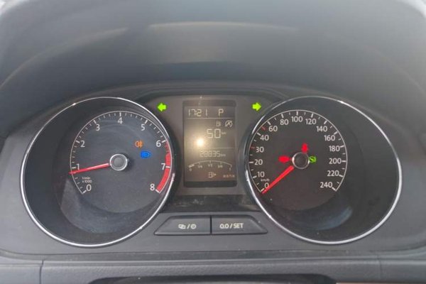 Volkswagen Lavida 2019, 28800 км, за 8394 USD - фото 19