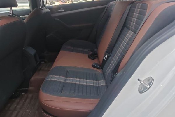 Volkswagen Lavida 2019, 28800 км, за 8394 USD - фото 25