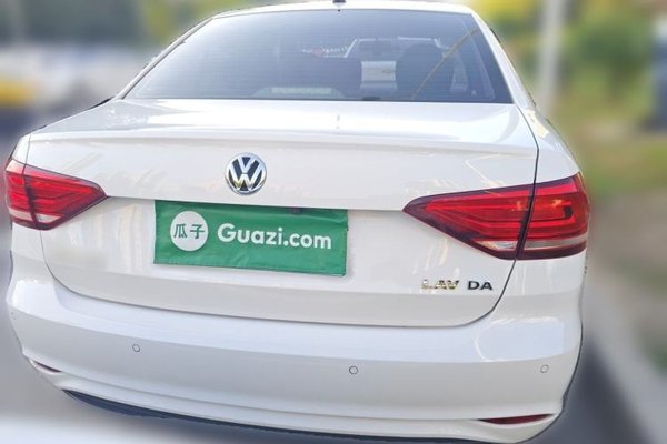 Volkswagen Lavida 2019, 32599 км, за 8531 USD