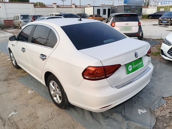 Volkswagen Lavida 2019, 38700 км, за 9349 USD