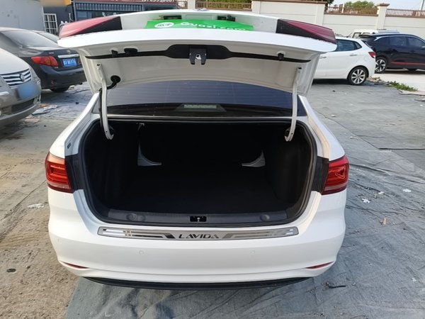 Volkswagen Lavida 2019, 38700 км, за 9349 USD - фото 22