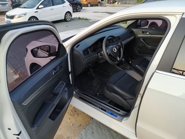 Volkswagen Lavida 2019, 38700 км, за 9349 USD - фото 19