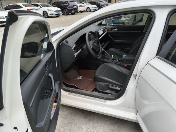 Volkswagen Lavida 2019, 41200 км, за 9828 USD - фото 19