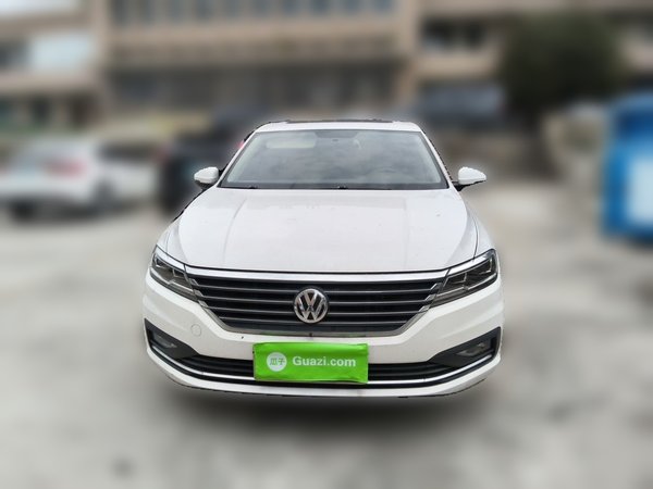 Volkswagen Lavida 2019, 41200 км, за 9828 USD