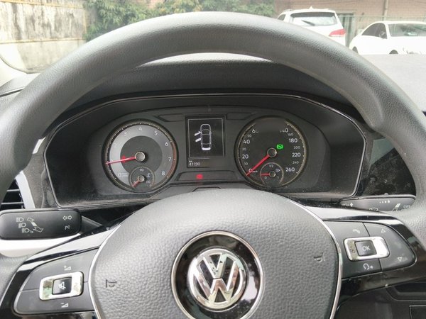 Volkswagen Lavida 2019, 41200 км, за 9828 USD - фото 10