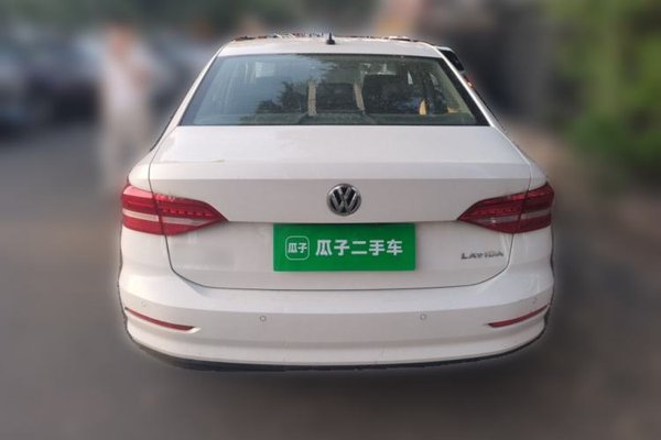 Volkswagen Lavida 2019, 52700 км, за 8564 USD
