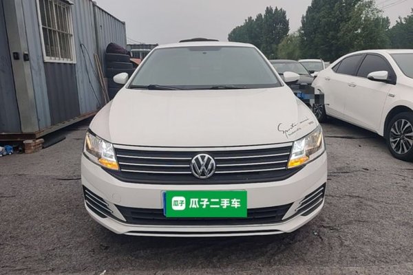 Volkswagen Lavida 2019, 63900 км, за 8744 USD