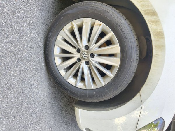 Volkswagen Lavida 2019, 67600 км, за 8074 USD