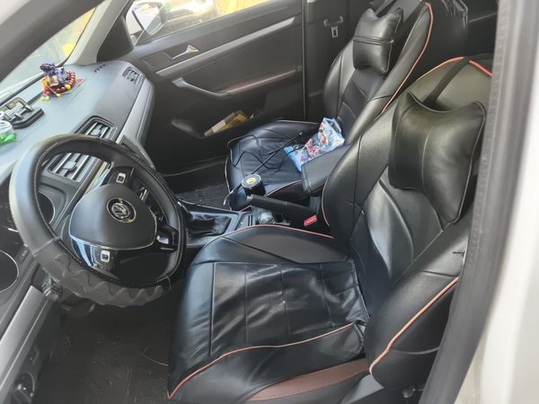 Volkswagen Lavida 2019, 67600 км, за 8074 USD - фото 12