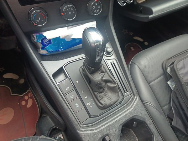 Volkswagen Lavida 2019, 7300 км, за 10045 USD - фото 11