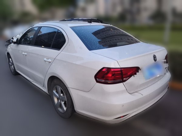 Volkswagen Lavida 2019, 74300 км, за 6334 USD