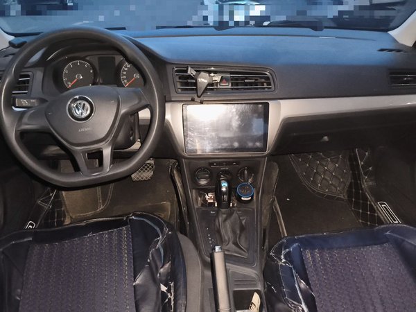 Volkswagen Lavida 2019, 74300 км, за 6334 USD - фото 10