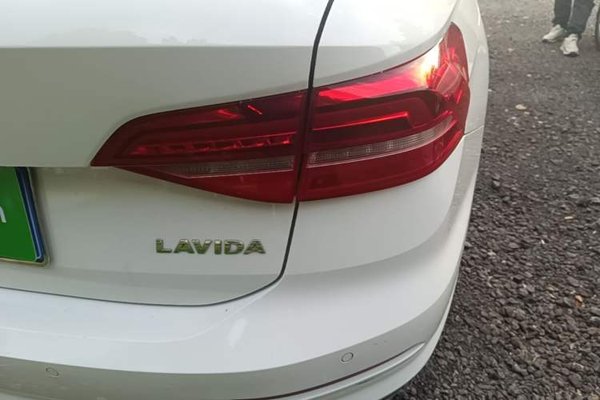 Volkswagen Lavida 2019, 98400 км, за 9030 USD - фото 18