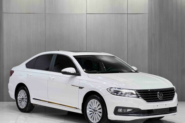 Volkswagen Lavida 2021, 20800 км, за 12077 USD