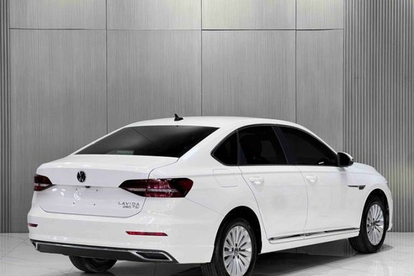 Volkswagen Lavida 2021, 20800 км, за 12077 USD - фото 6