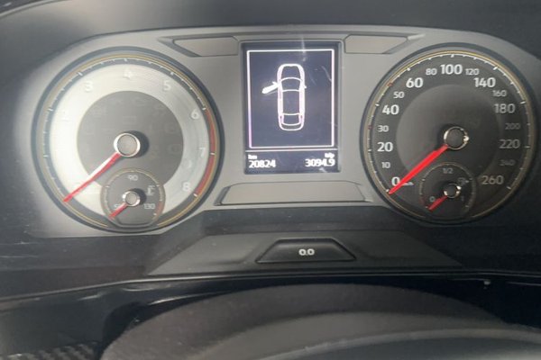 Volkswagen Lavida 2021, 20800 км, за 12077 USD - фото 8