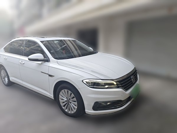 Volkswagen Lavida 2021, 93200 км, за 9464 USD