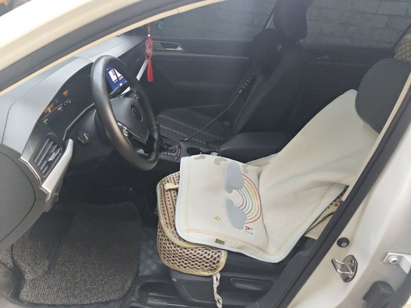 Volkswagen Lavida 2021, 93200 км, за 9464 USD - фото 16