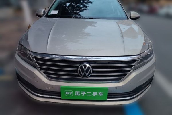 Volkswagen Lavida 2021, 46200 км, за 9986 USD