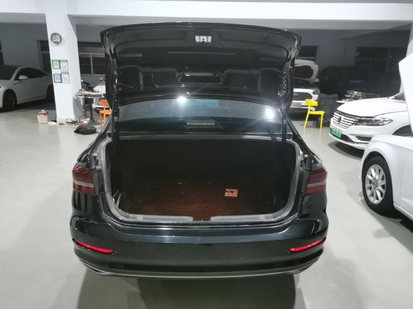 Volkswagen Lavida 2021, 43800 км, за 10389 USD - фото 22