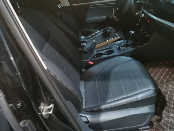 Volkswagen Lavida 2021, 43800 км, за 10389 USD - фото 23