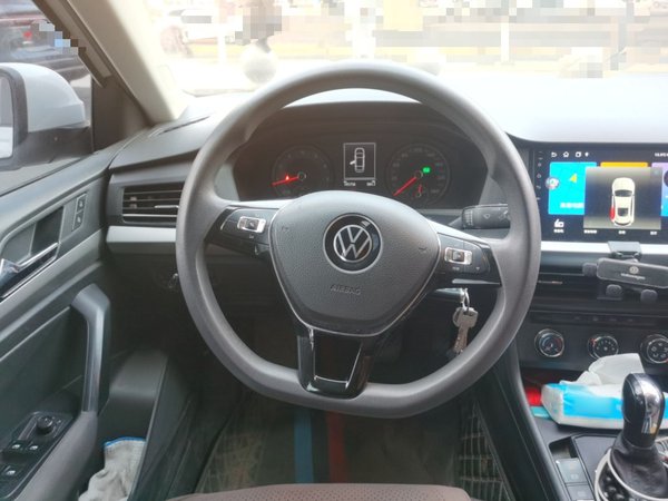 Volkswagen Lavida 2021, 145700 км, за 9415 USD - фото 13