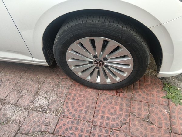 Volkswagen Lavida 2021, 37800 км, за 10819 USD