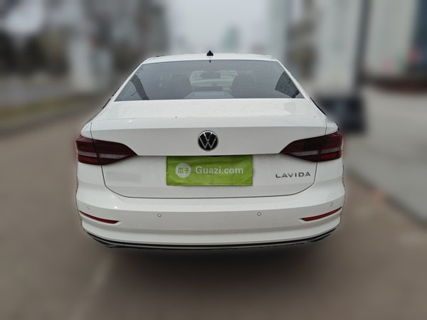 Volkswagen Lavida 2021, 71900 км, за 10167 USD