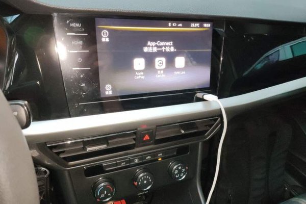 Volkswagen Lavida 2022, 28700 км, за 10497 USD - фото 14