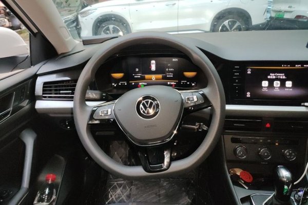 Volkswagen Lavida 2022, 28700 км, за 10497 USD - фото 11