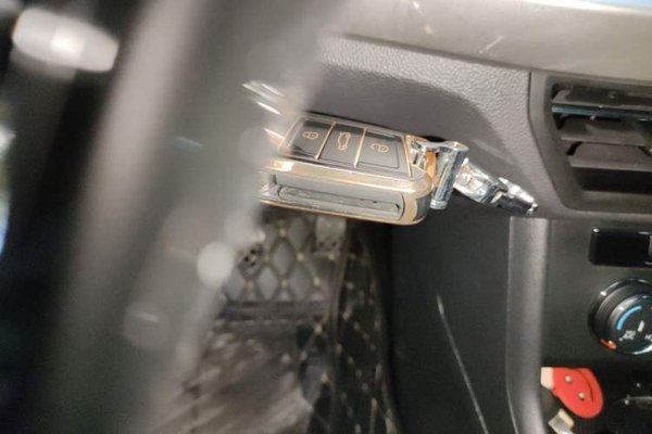 Volkswagen Lavida 2022, 28700 км, за 10497 USD - фото 9