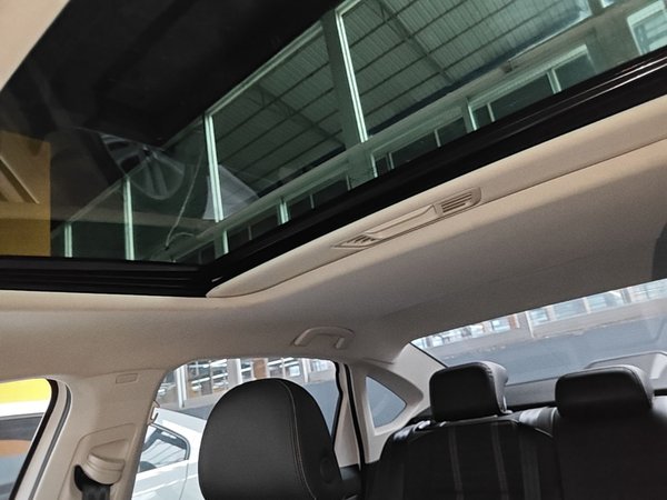 Volkswagen Lavida 2022, 59900 км, за 11704 USD - фото 23