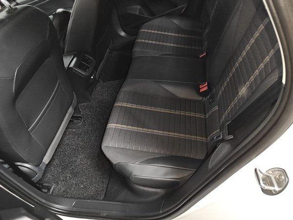 Volkswagen Lavida 2022, 59900 км, за 11704 USD - фото 22