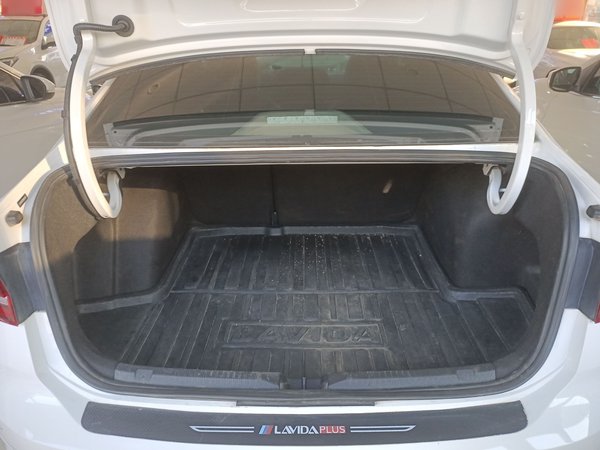 Volkswagen Lavida 2022, 106300 км, за 12186 USD - фото 22