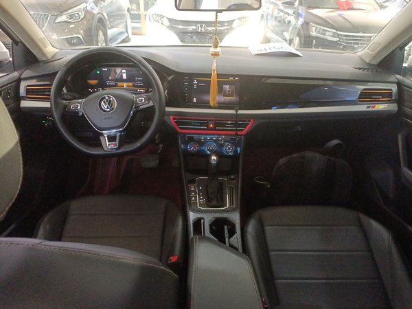 Volkswagen Lavida 2022, 106300 км, за 12186 USD - фото 13