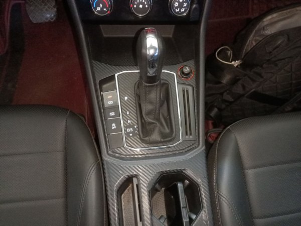 Volkswagen Lavida 2022, 106300 км, за 12186 USD - фото 17