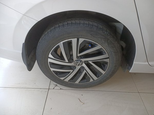 Volkswagen Lavida 2022, 106300 км, за 12186 USD - фото 10