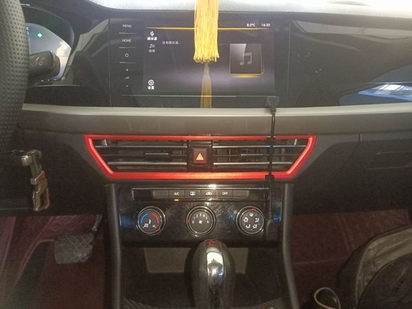 Volkswagen Lavida 2022, 106300 км, за 12186 USD - фото 16