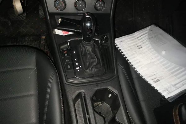 Volkswagen Lavida 2022, 18400 км, за 9009 USD - фото 14