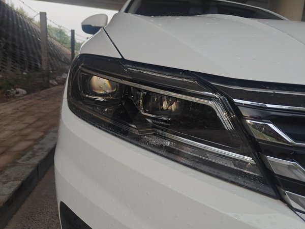Volkswagen Lavida 2022, 31800 км, за 8723 USD - фото 7
