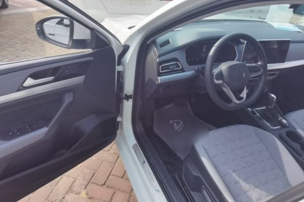 Volkswagen Lavida 2023, 30600 км, за 12439 USD - фото 19