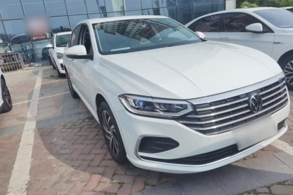 Volkswagen Lavida 2023, 30600 км, за 12439 USD