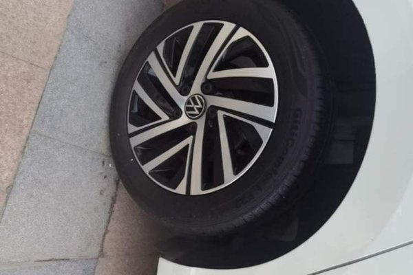 Volkswagen Lavida 2023, 30600 км, за 12439 USD - фото 10