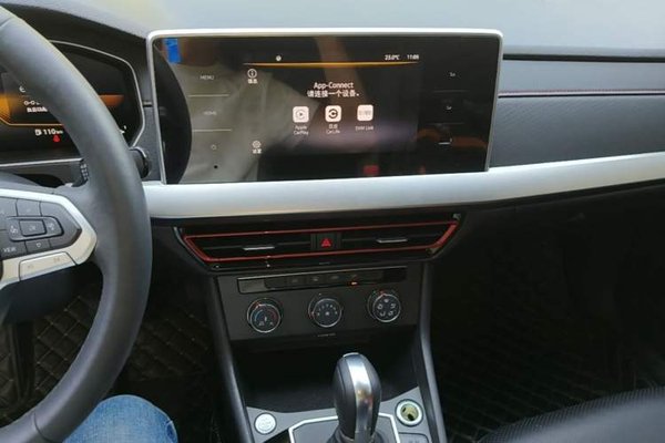 Volkswagen Lavida 2023, 36100 км, за 13229 USD - фото 16