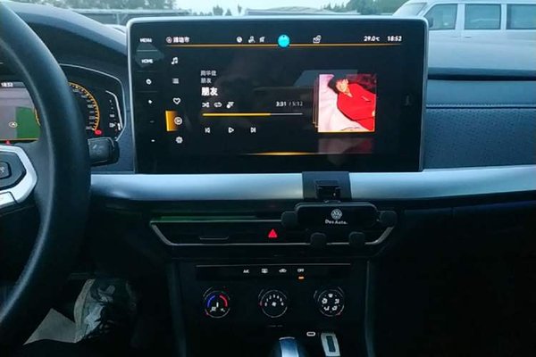 Volkswagen Lavida 2023, 27900 км, за 12222 USD - фото 16